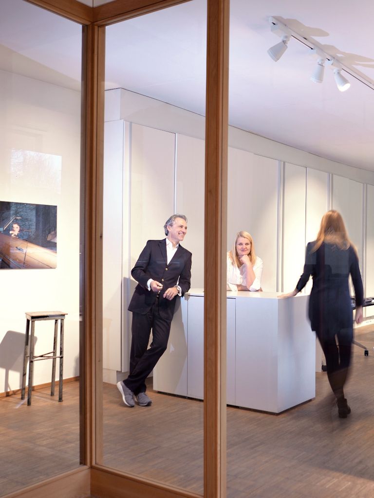 Thomas Dietrich Architektur Und Innenarchitektur Team Unter innenarchitektur (englisch interior architecture, manchmal auch interior design) versteht man die planung und gestaltung von innenräumen. thomas dietrich architektur und